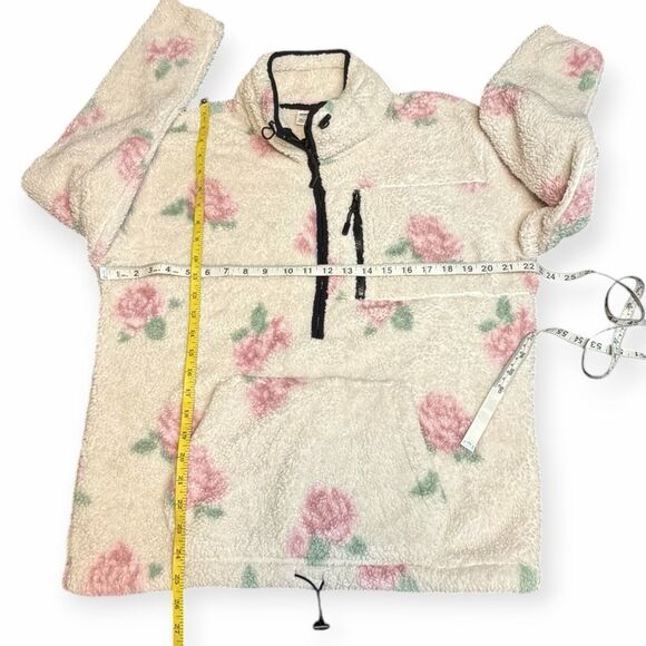 PINK VICTORIA’S SECRET Women’s Cream Pink Floral Sherpa Half Zip Pullover Size M - Picture 5 of 5